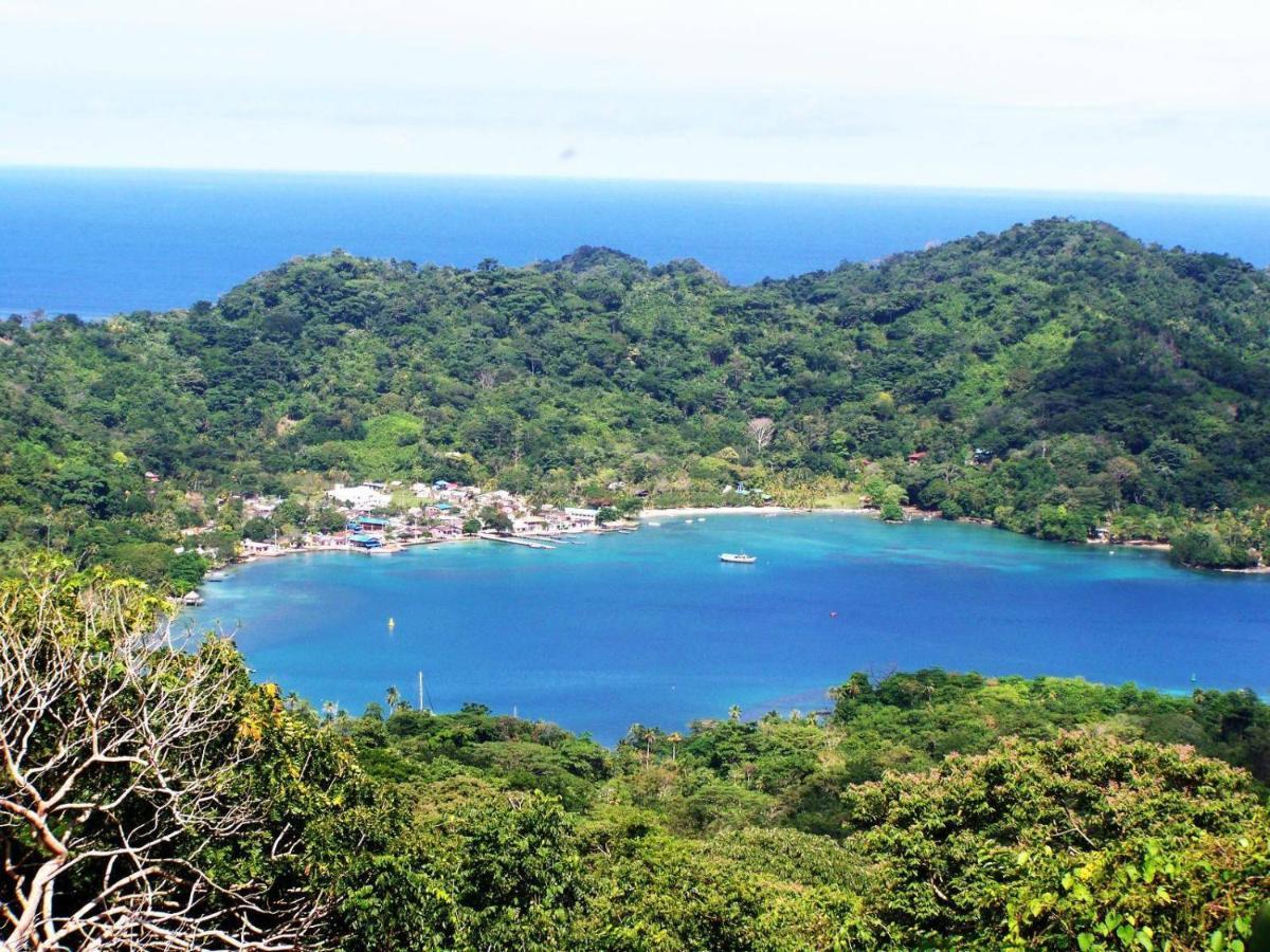 ホテル Puerta Azul Capurganá エクステリア 写真